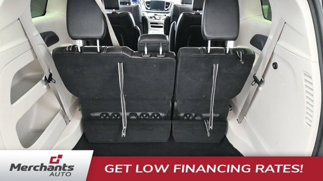 Used 2024 Black Chrysler Touring L image 13