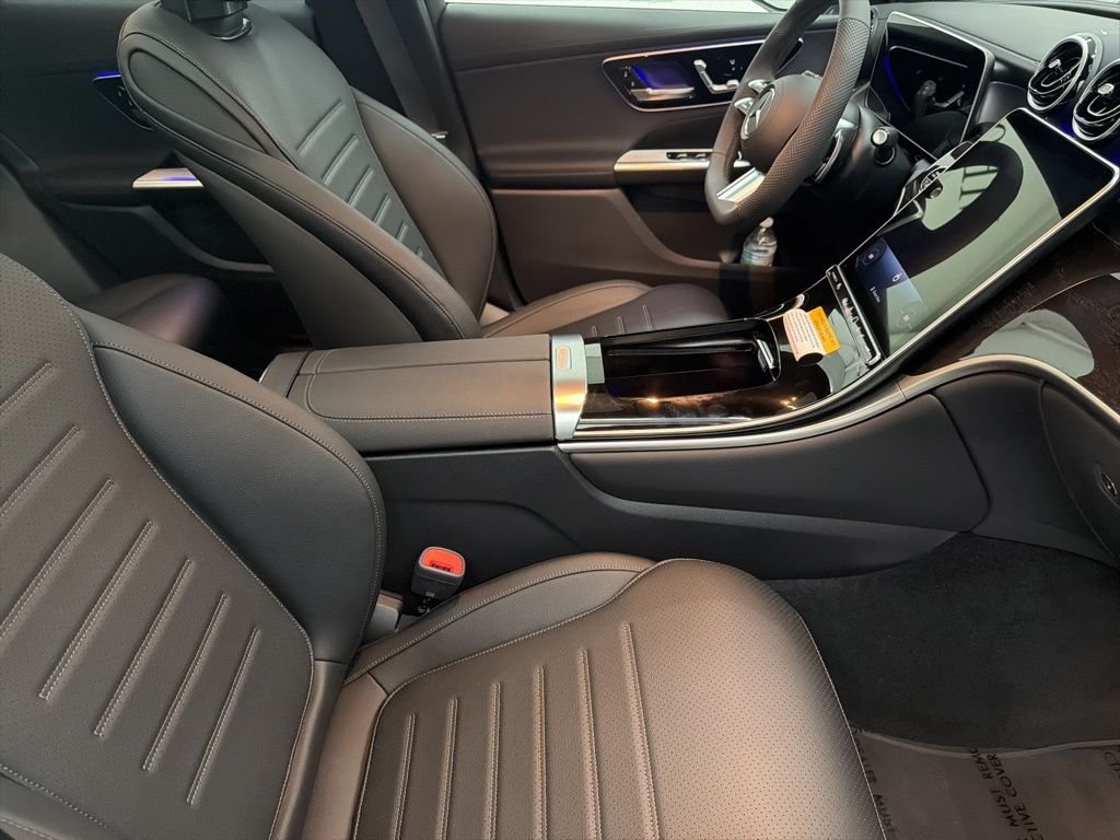 New 2026 Polar White Mercedes-Benz GLC 300 image 30