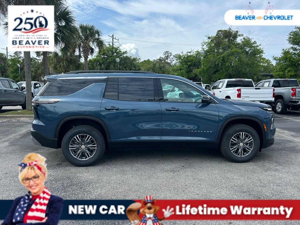 2026 Chevrolet Traverse LT - Photo 8