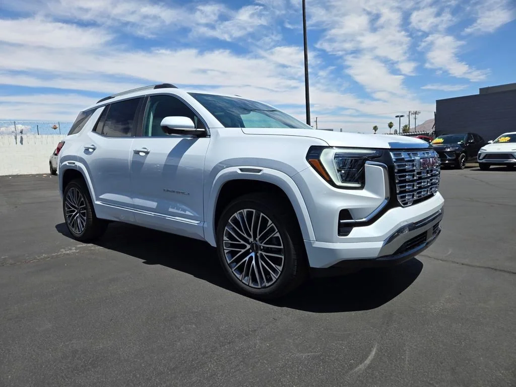 2026 GMC Terrain Denali AWD's photo