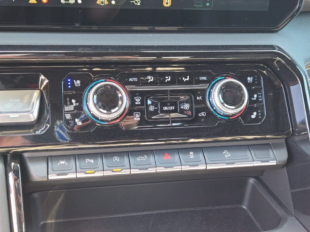 2026 GMC Sierra 1500 AT4 - Photo 13
