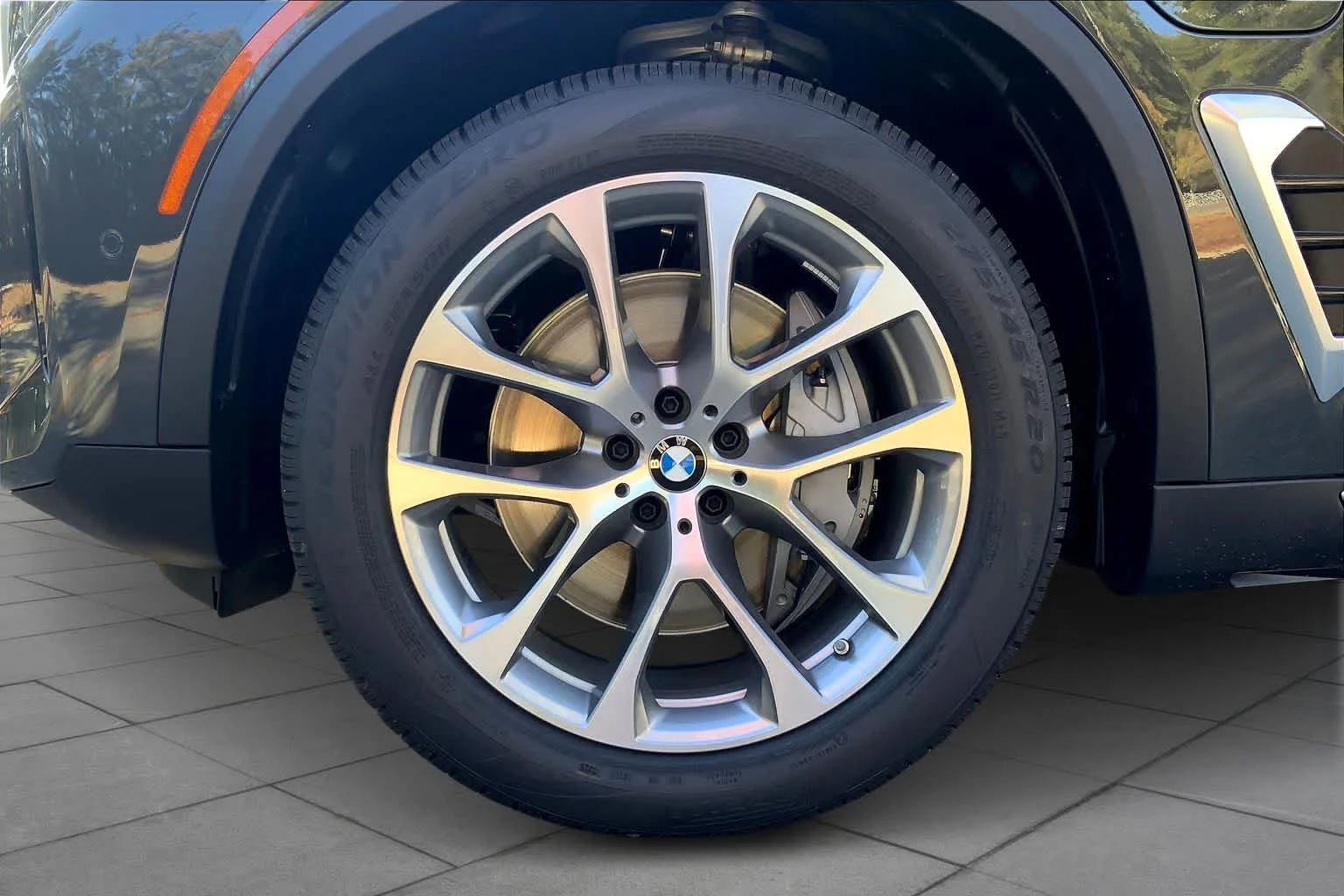 2026 BMW X5 50e - Photo 10