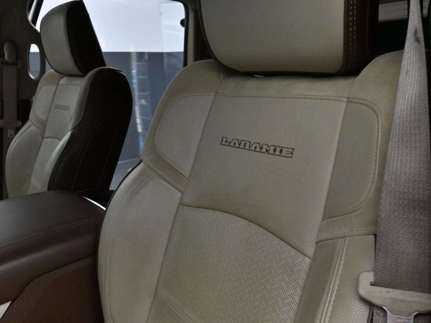 2022 RAM Ram 3500 Pickup Laramie - Photo 15