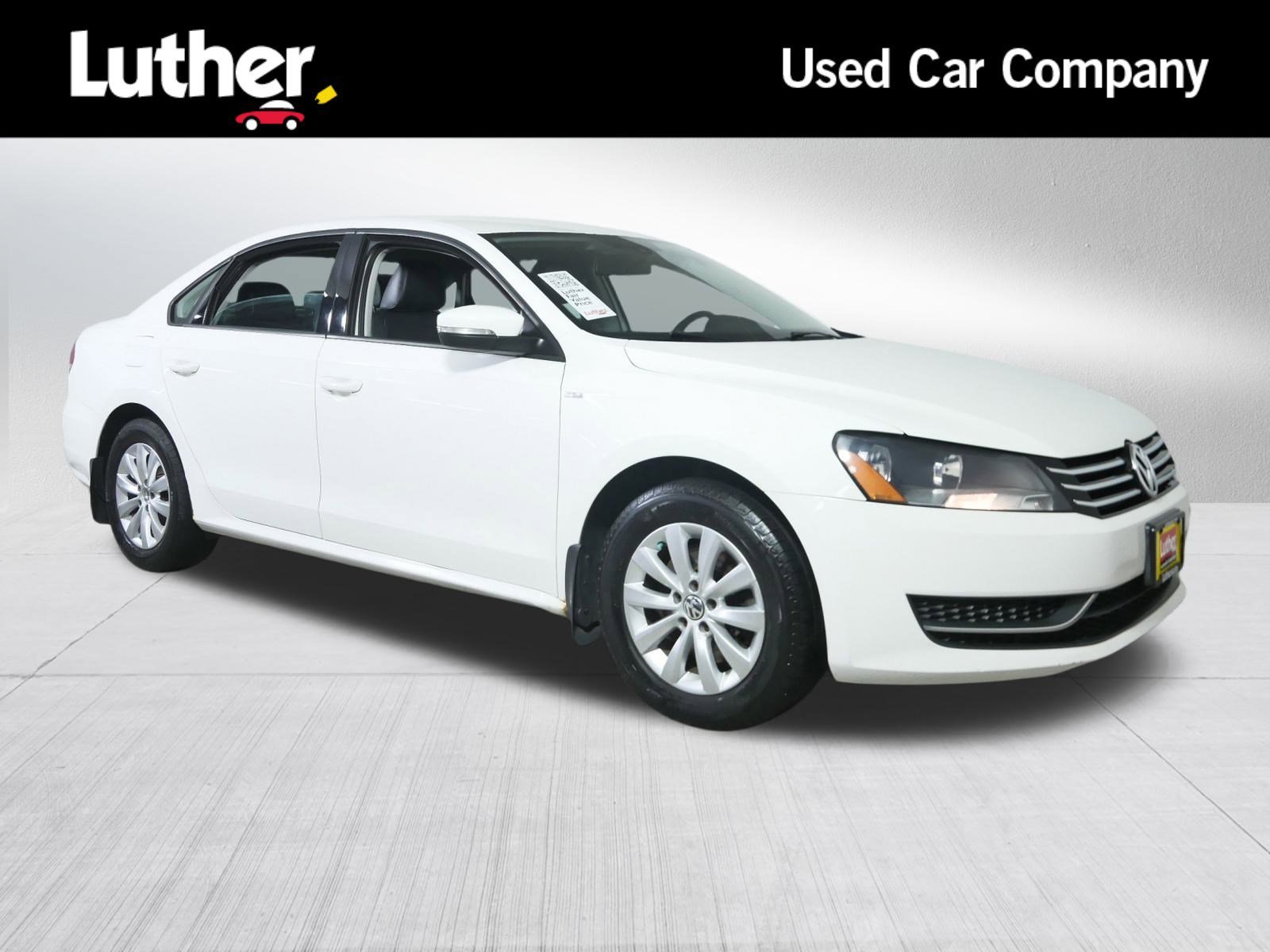 2015 Volkswagen Passat S