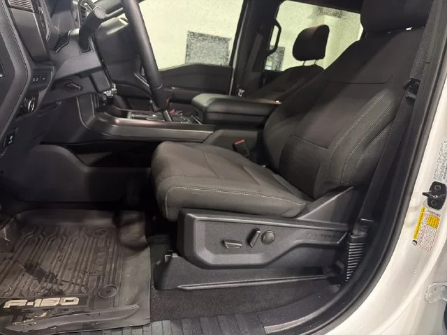 Used 2024 White Ford XLT image 12