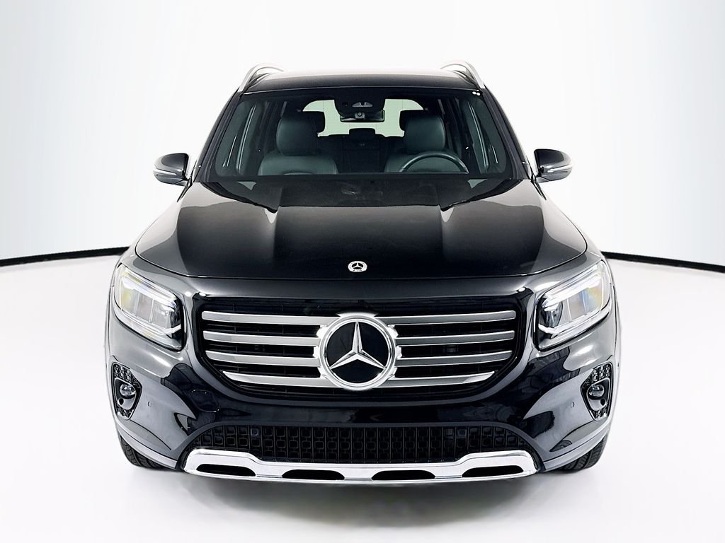 Used 2025 Night Black Mercedes-Benz GLB 250 image 2