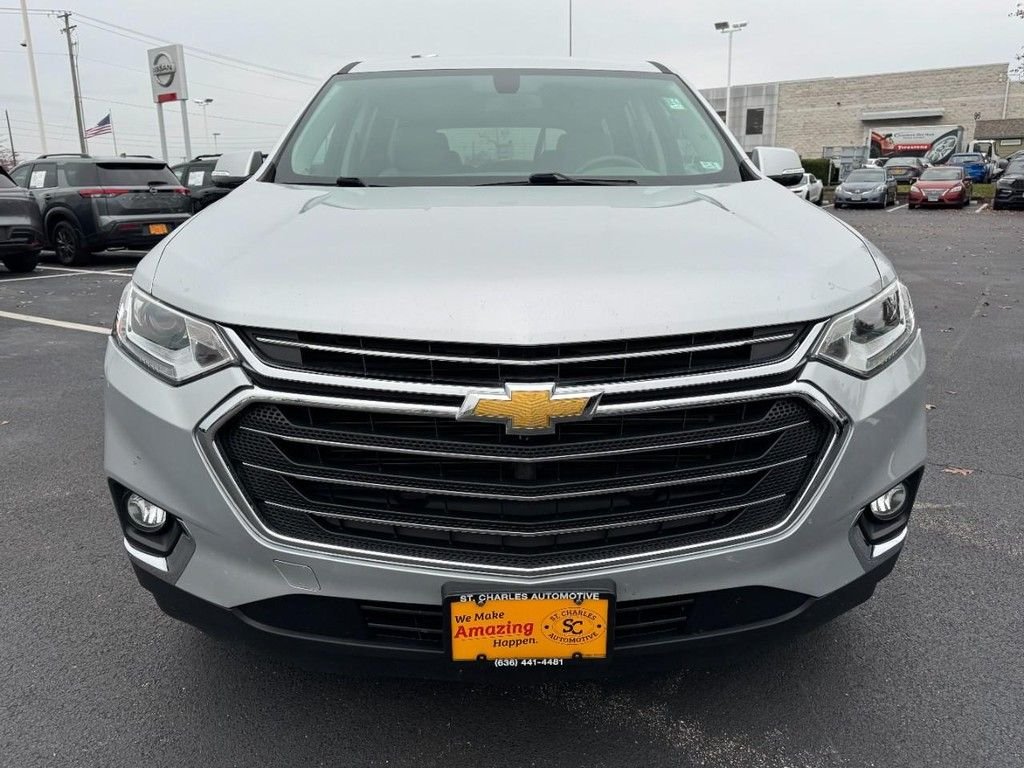 Used 2019 Silver Chevrolet LT image 9