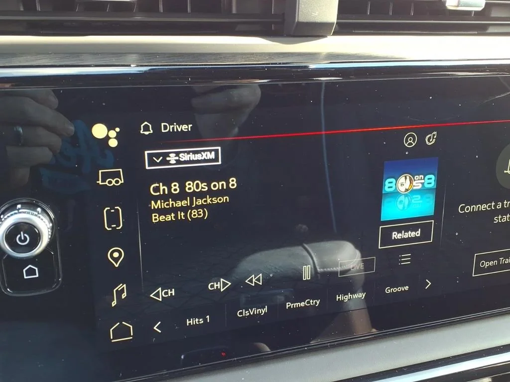 2025 GMC Sierra 1500 AT4X - Photo 22
