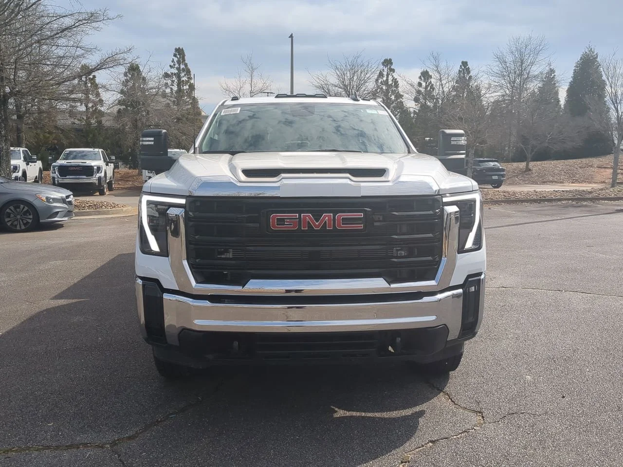 New 2026 Summit White GMC Pro image 3