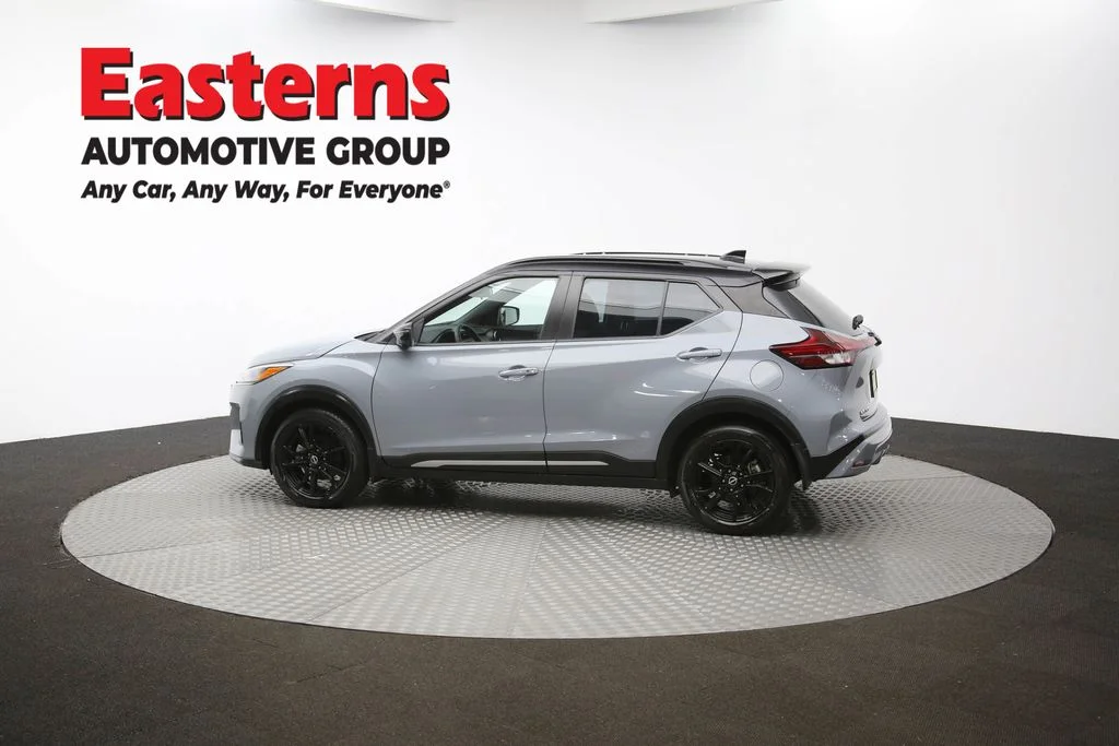 Used 2023 Gray Nissan SR image 60
