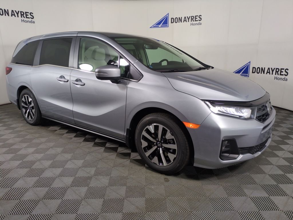 New 2026 Solar Silver Metallic Honda EX-L image 7