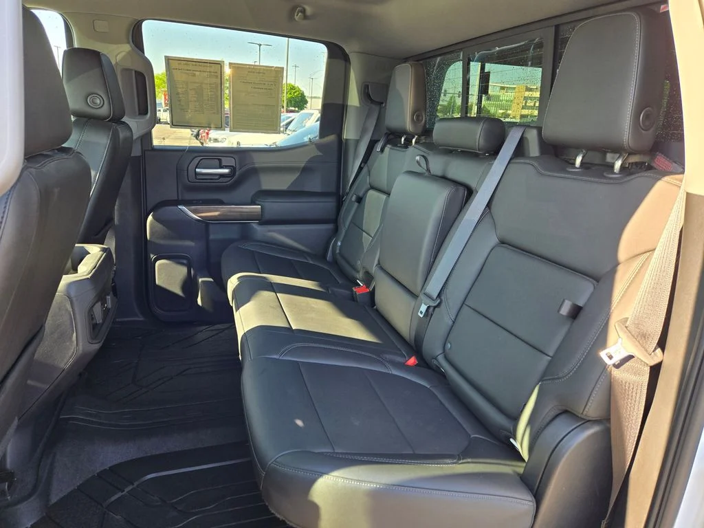 Used 2019 White Chevrolet LT Trail Boss image 29