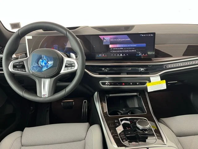 Used 2026 Skyscraper Grey Metallic BMW xDrive40i image 13