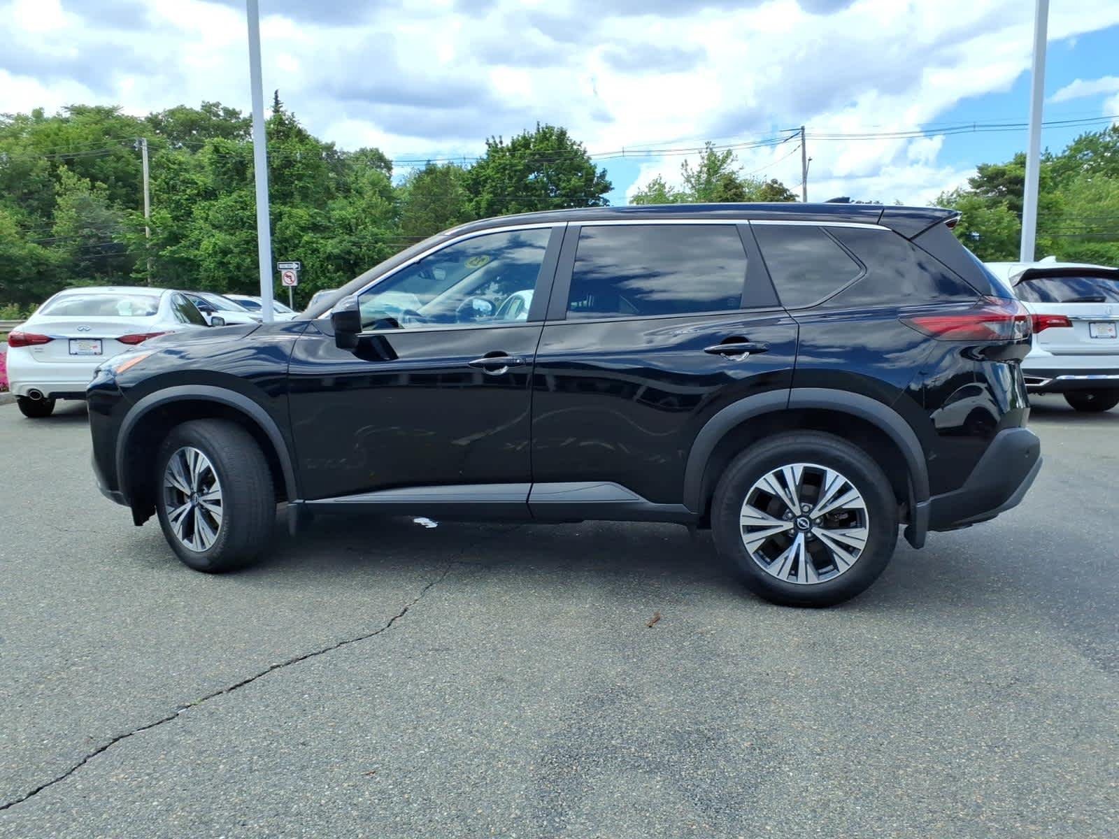 Certified Used 2023 Super Black Nissan SV image 8