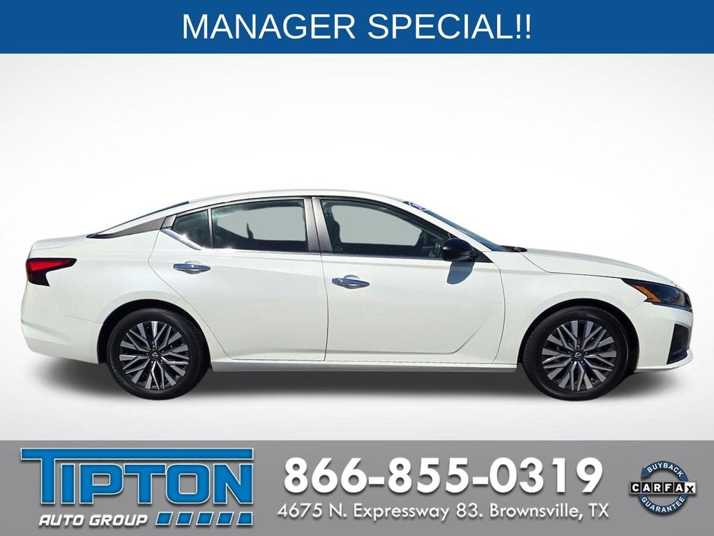 2024 Nissan Altima SV