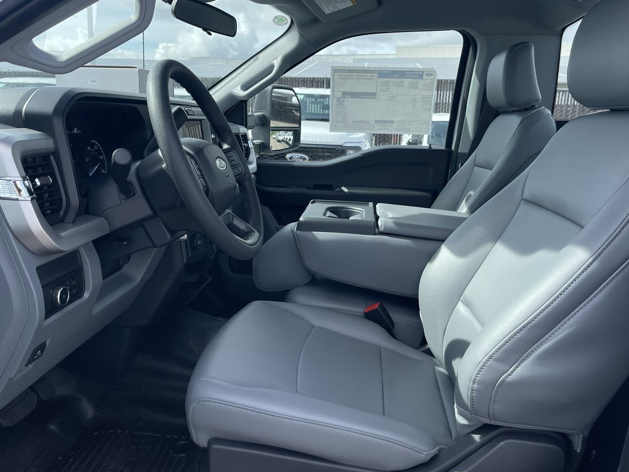2025 Ford F-550 Super Duty Chassis Cab XL - Photo 17