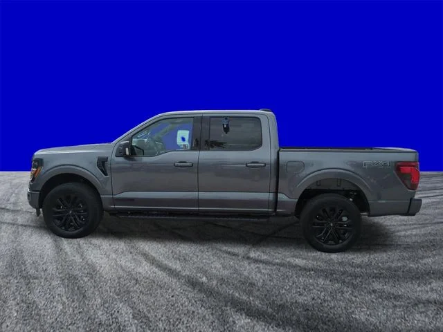 New 2026 Carbonized Gray Metallic Ford XLT image 7