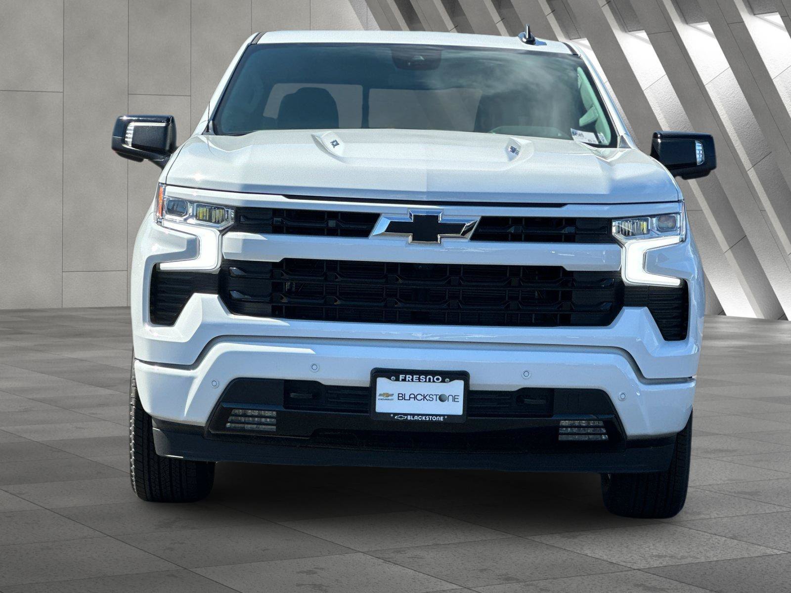 New 2026 Summit White Chevrolet RST image 9