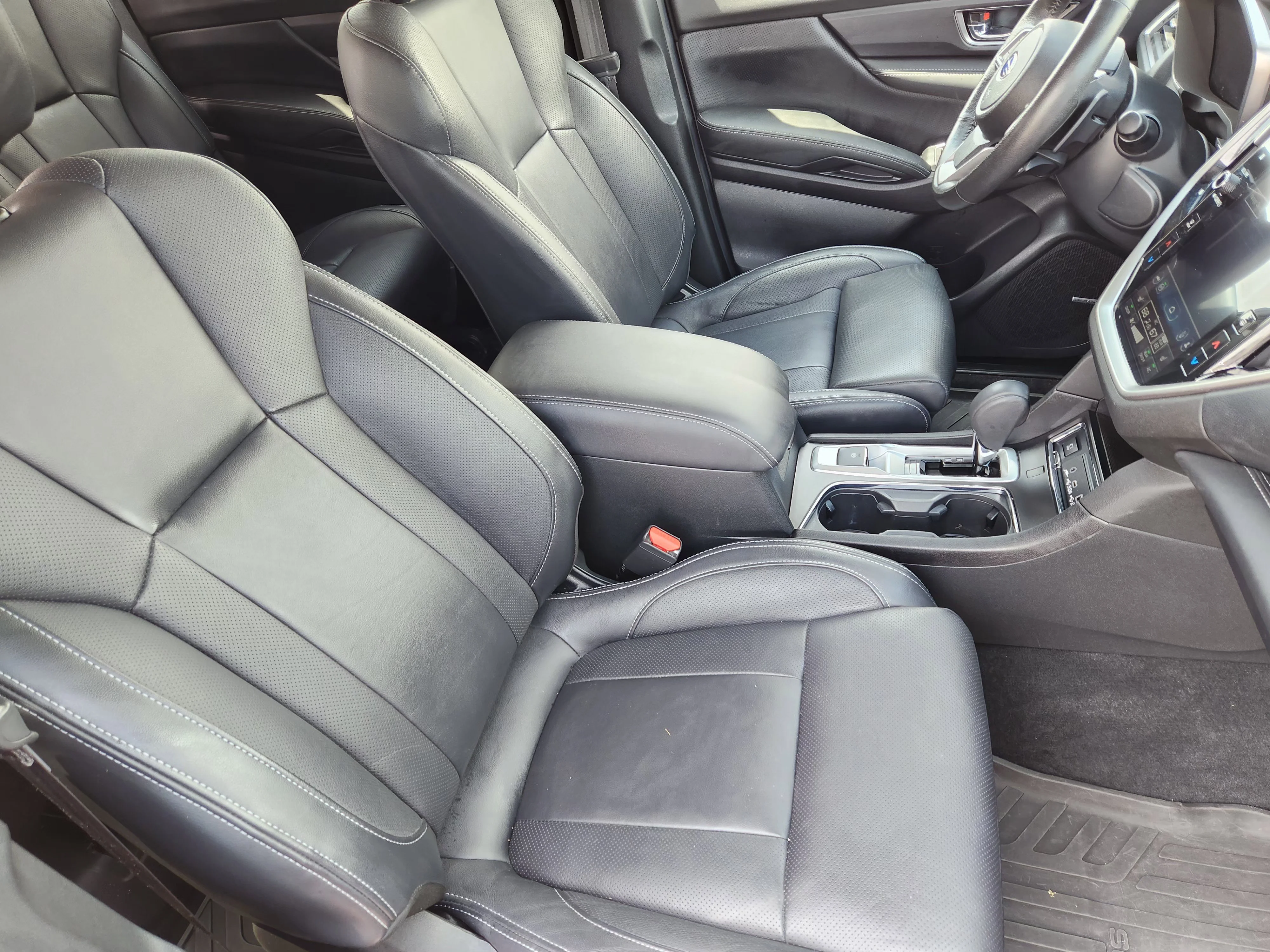 Used 2024 Crimson Red Pearl Subaru Limited image 13