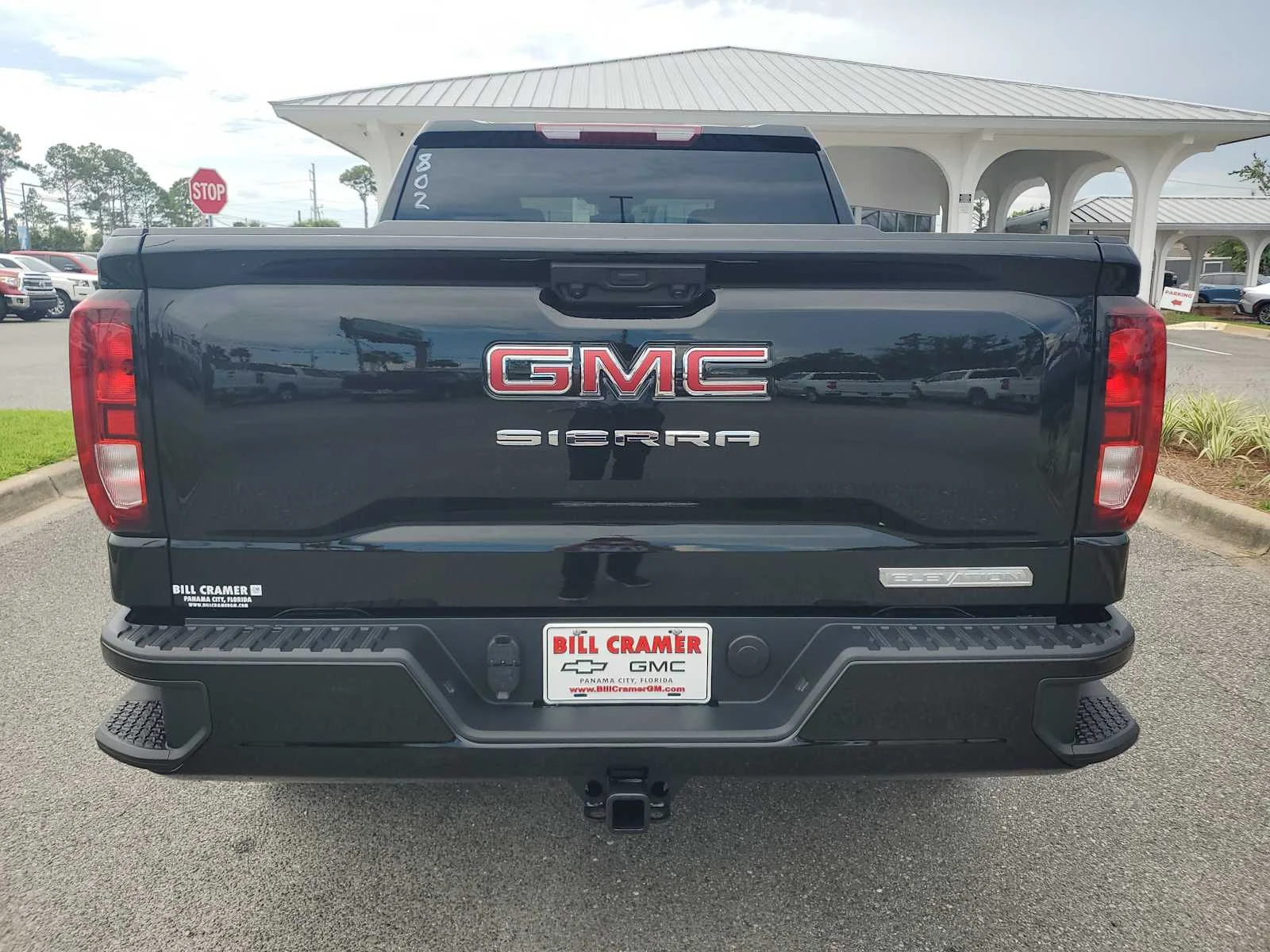 New 2026 Onyx Black GMC Elevation image 4
