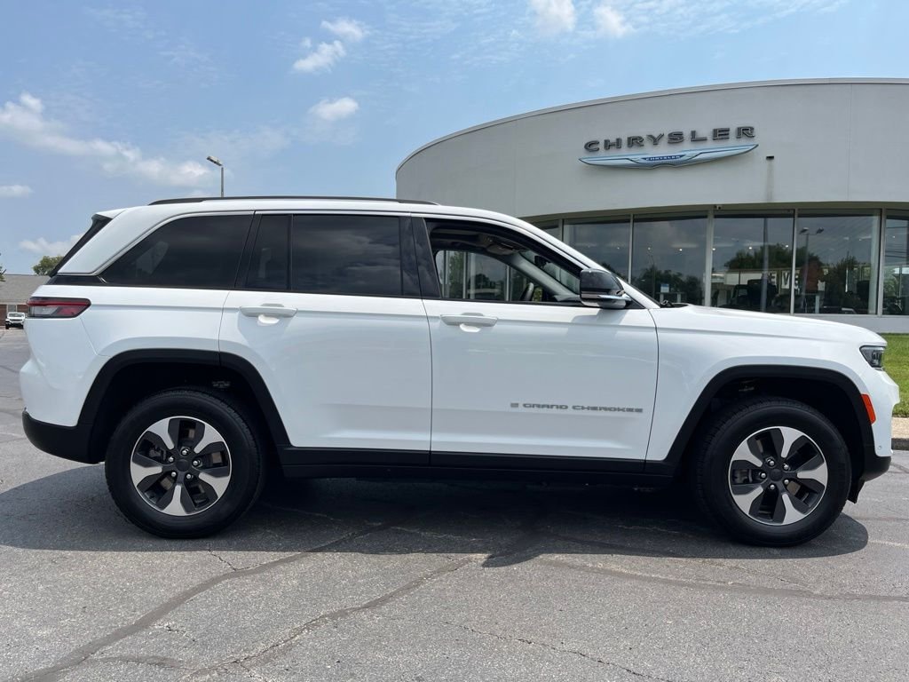 Used 2022 Bright White Clearcoat Jeep 4xe image 46