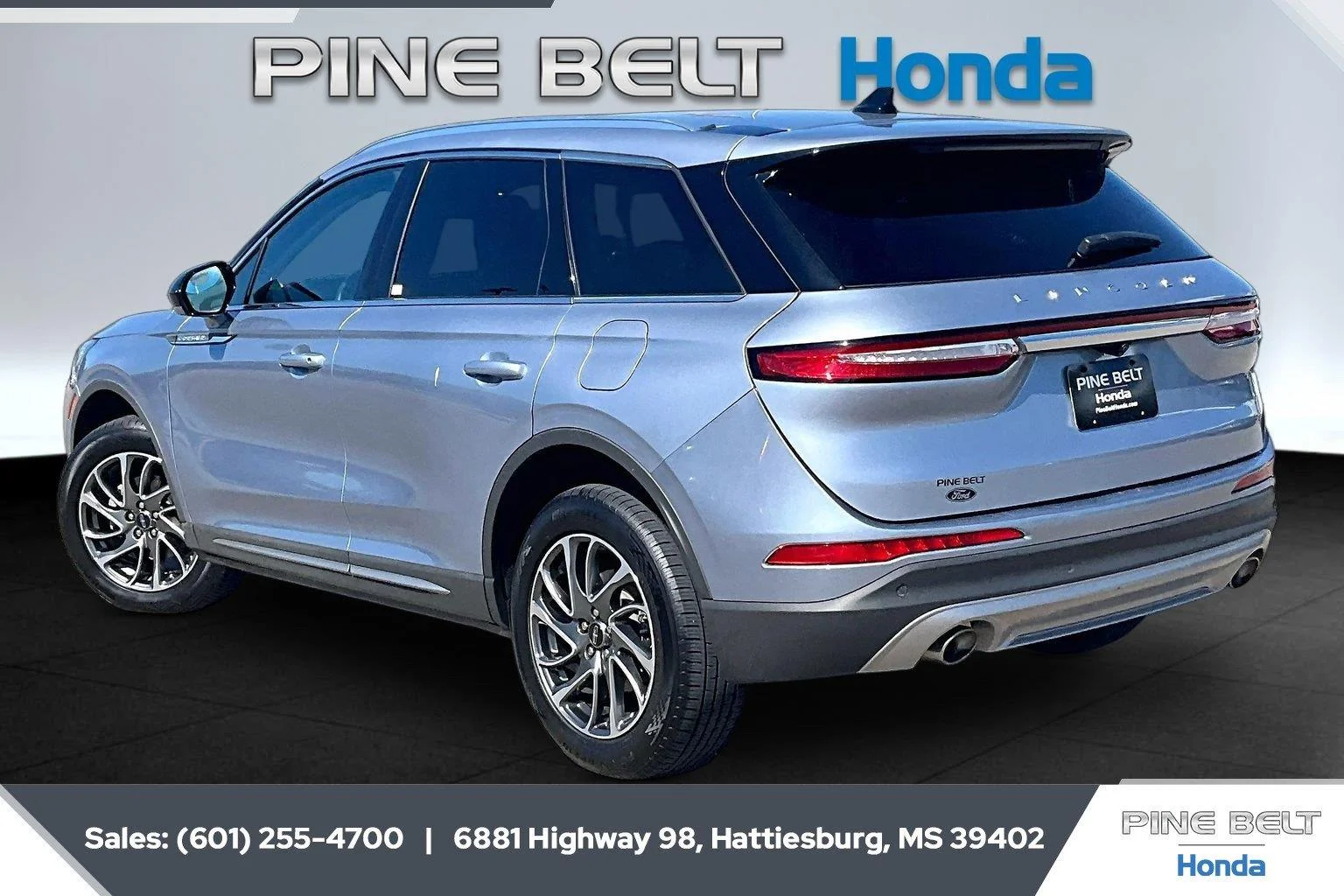 Used 2022 Elite Blue Metallic Clearcoat Lincoln Standard image 2