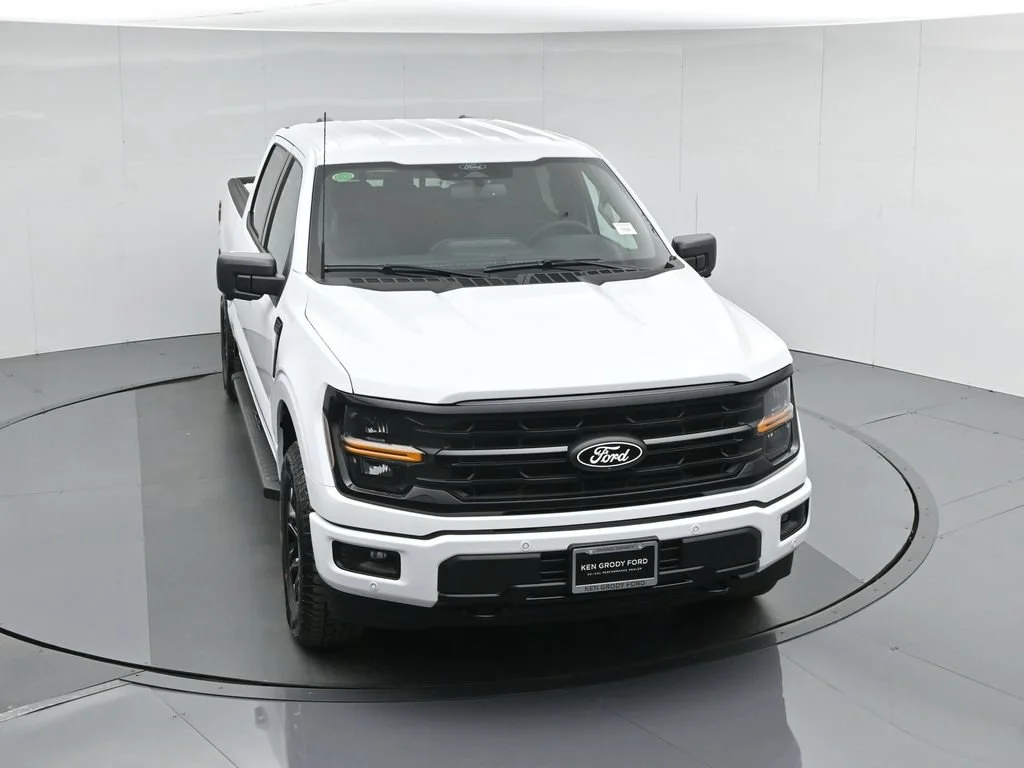 New 2026 White Ford XLT image 44
