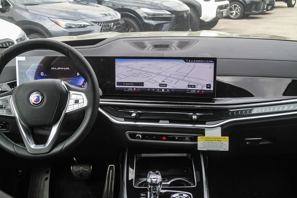 2026 BMW X7 ALPINA XB7 - Photo 10