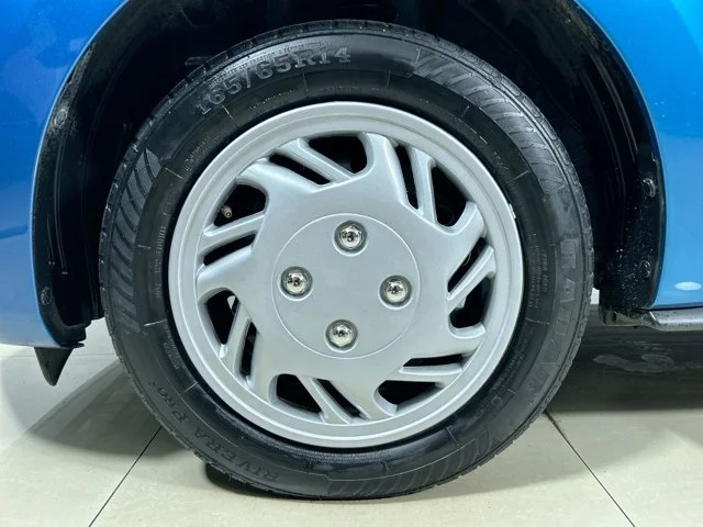 Used 2023 Sapphire Blue Metallic Mitsubishi ES image 10
