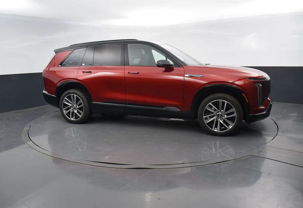 2026 Cadillac VISTIQ Sport - Photo 7