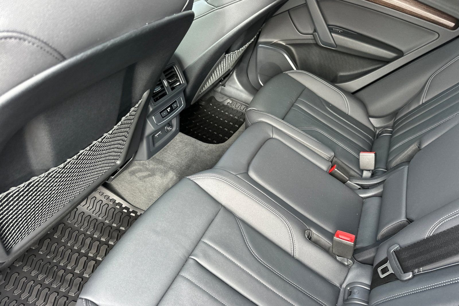 Used 2025 Silver Audi  image 11