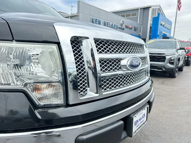 Used 2010  Ford XL image 4