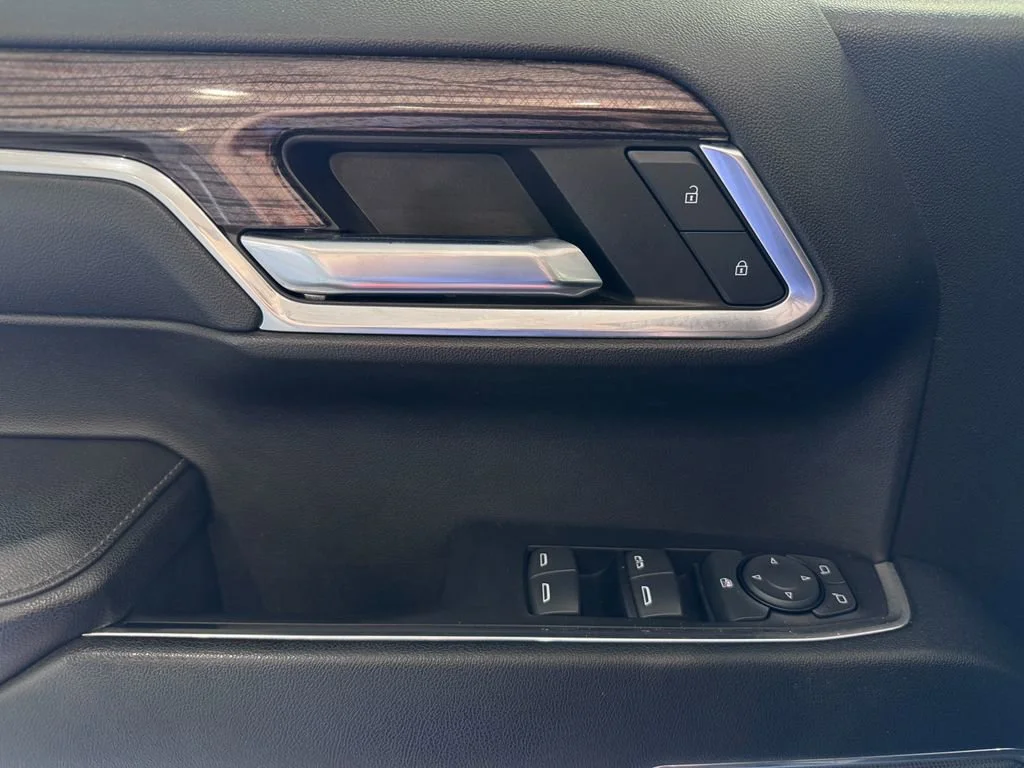 2023 Chevrolet Silverado 1500 LT - Photo 24