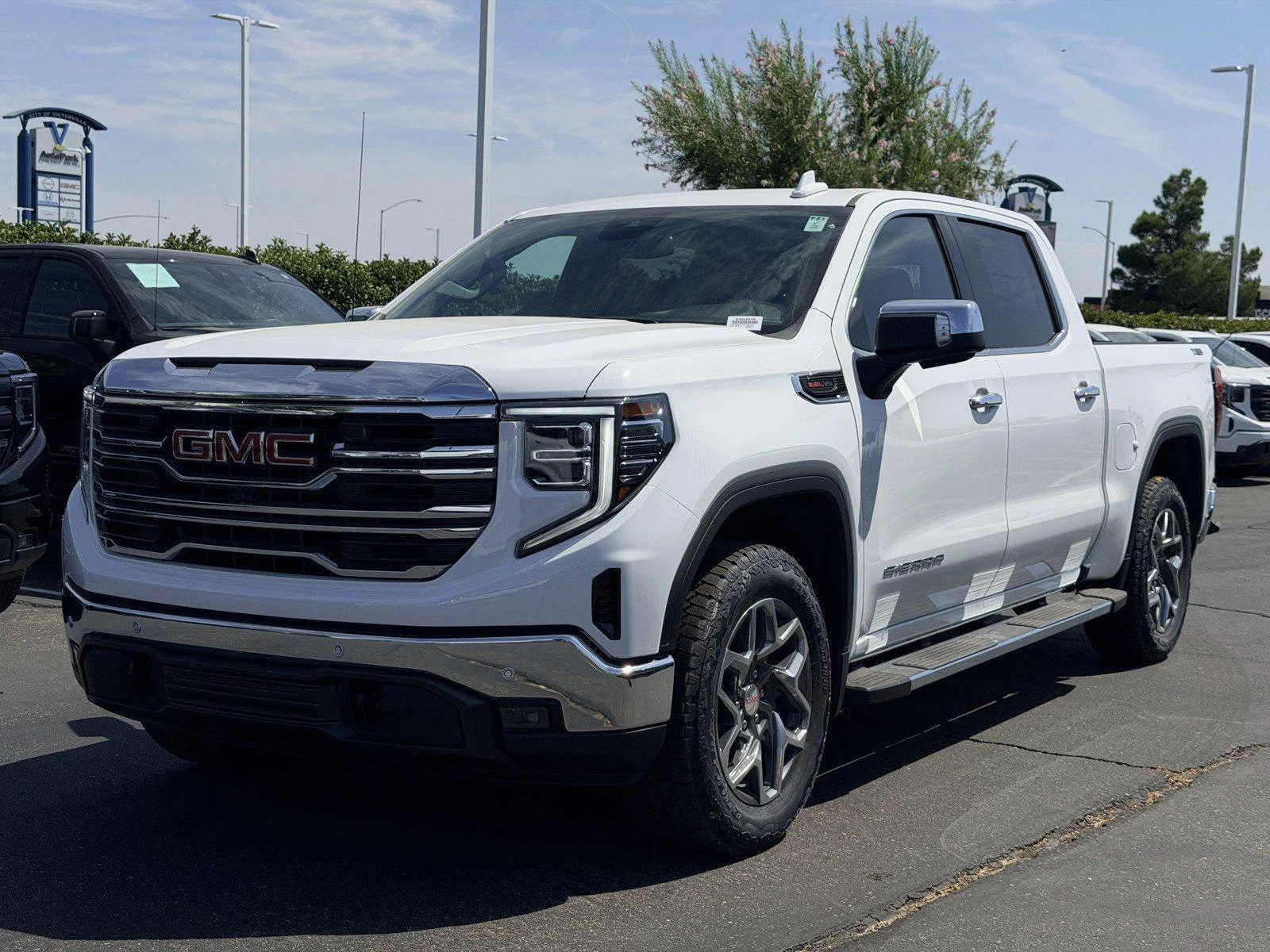 New 2026 Summit White GMC SLT image 3