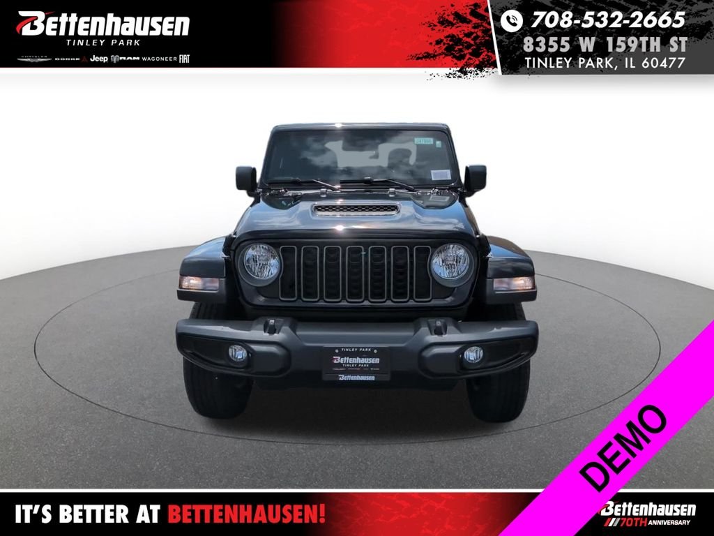 New 2026 Black Clear-Coat Exterior Paint Jeep Sport S image 18