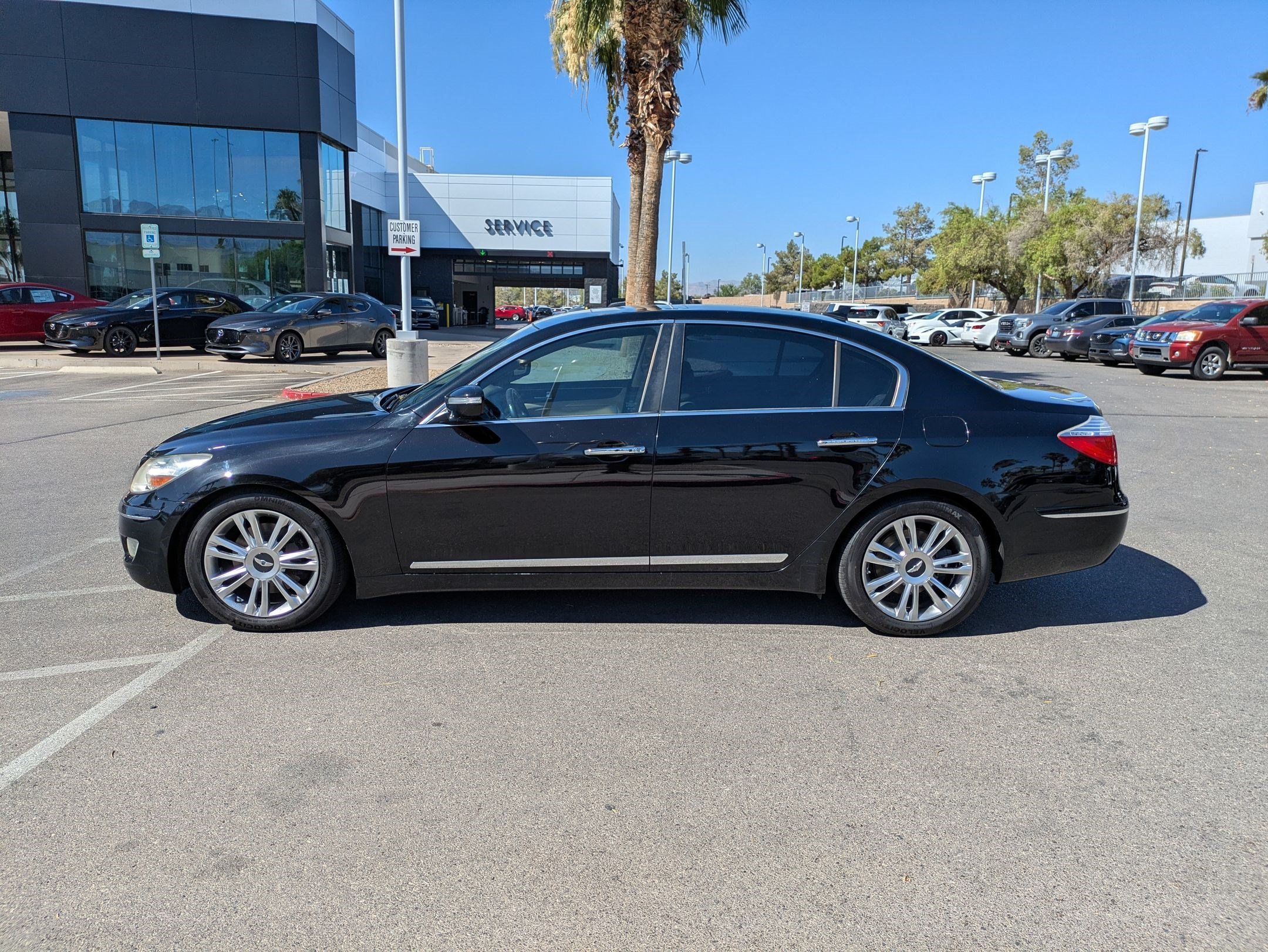 Used 2011 Hyundai Genesis 4.6 with VIN KMHGC4DF5BU139480 for sale in Salt Lake City, UT
