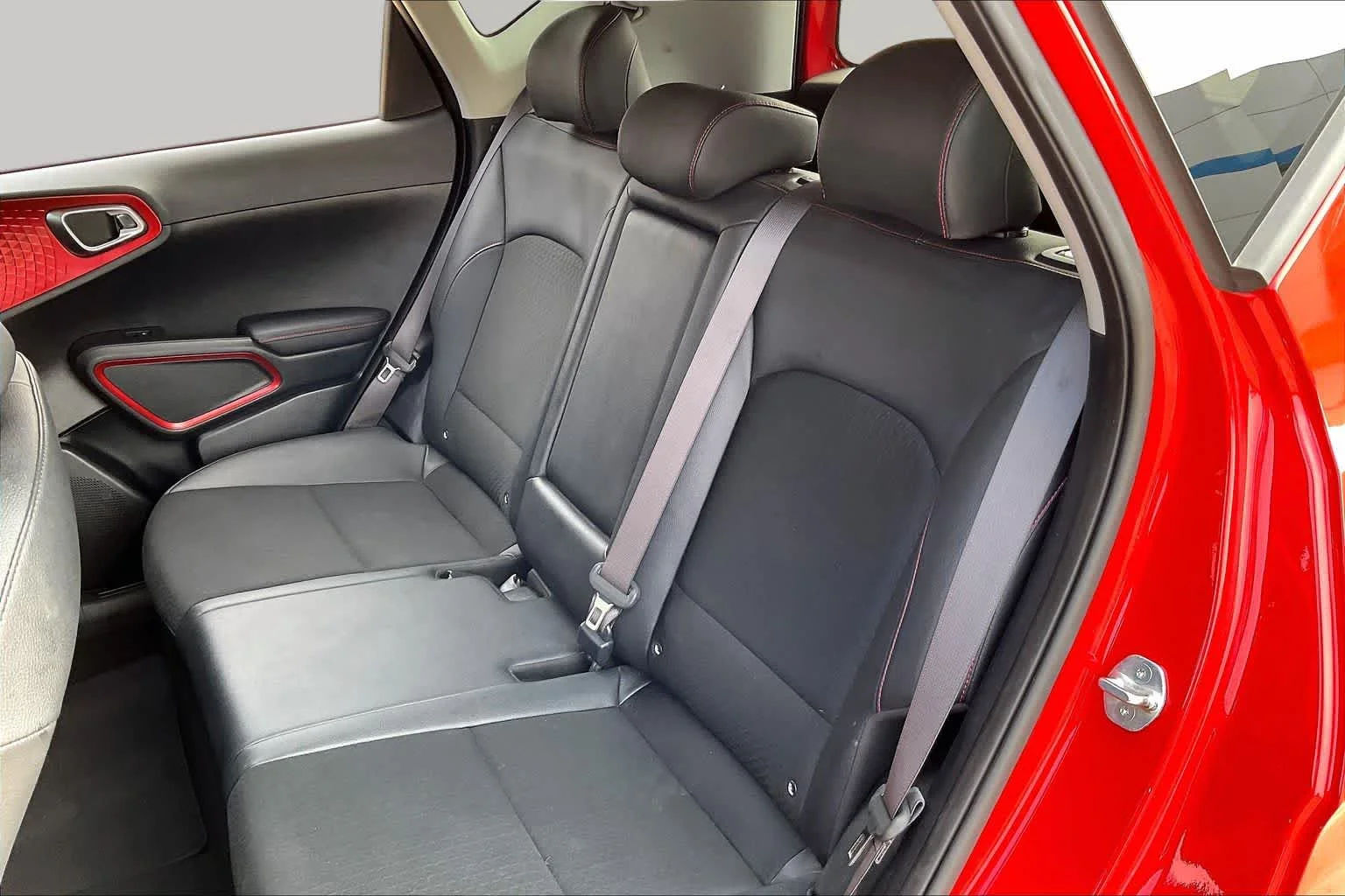 Used 2023 Inferno Red Kia GT-Line image 20
