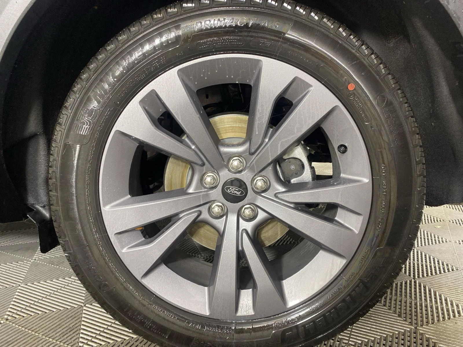 New 2026 Carbonized Gray Metallic Ford Active image 12