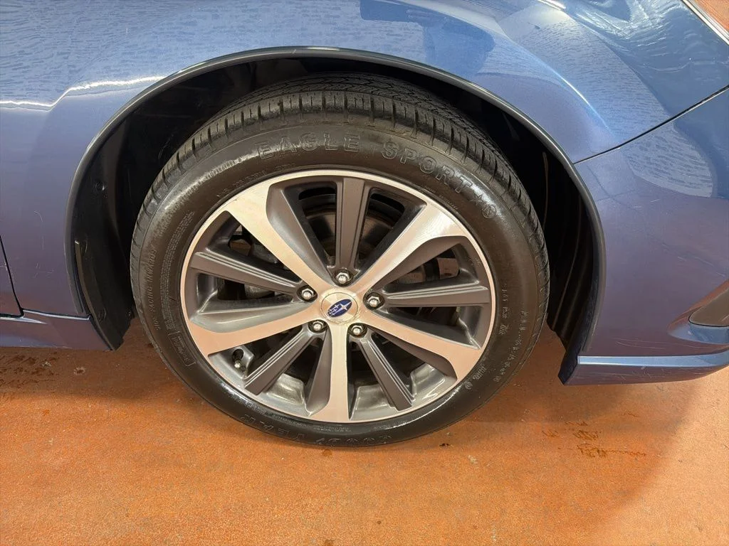 Used 2019 Blue Subaru 2.5i image 10