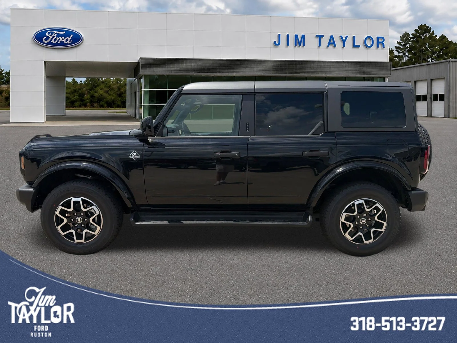New 2026 Shadow Black Ford Outer Banks® image 7