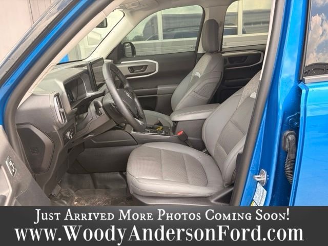 Certified Used 2025 Blue Metallic Ford Badlands image 8