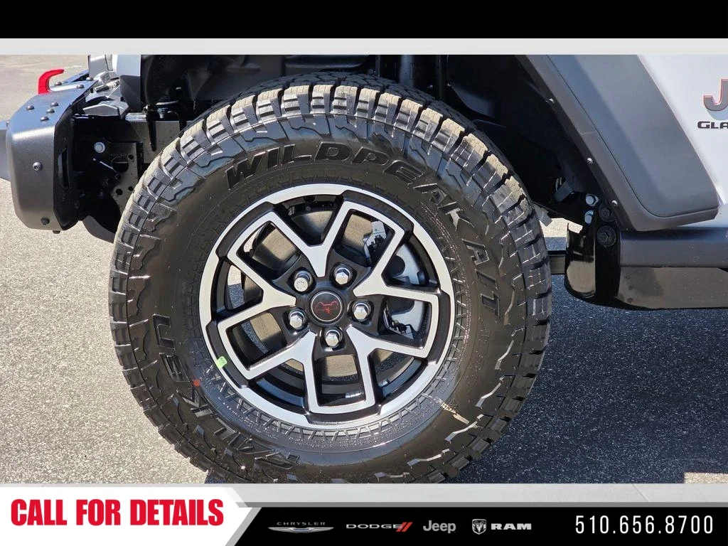 New 2026 Bright White Clear-Coat Exterior Paint Jeep Shadow Ops image 9