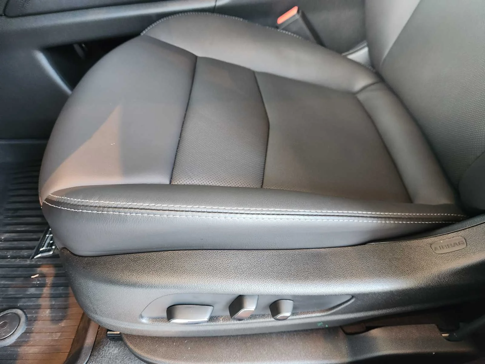 2026 Cadillac XT5 Sport - Photo 18
