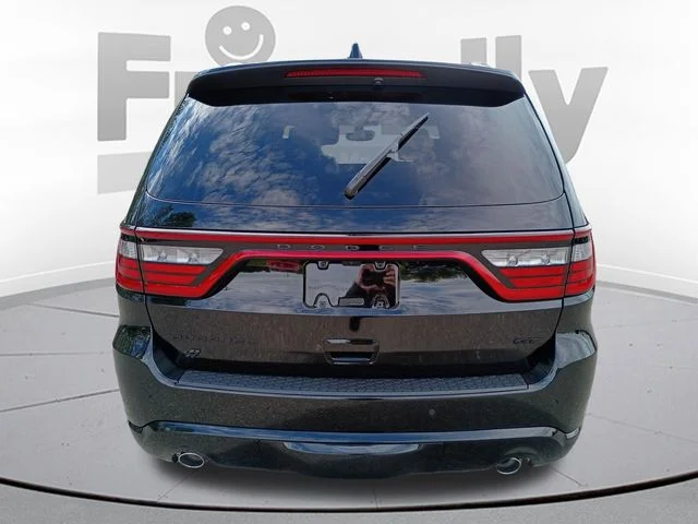 New 2026 Diamond Black Clear-Coat Exterior Paint Dodge GT Plus image 6
