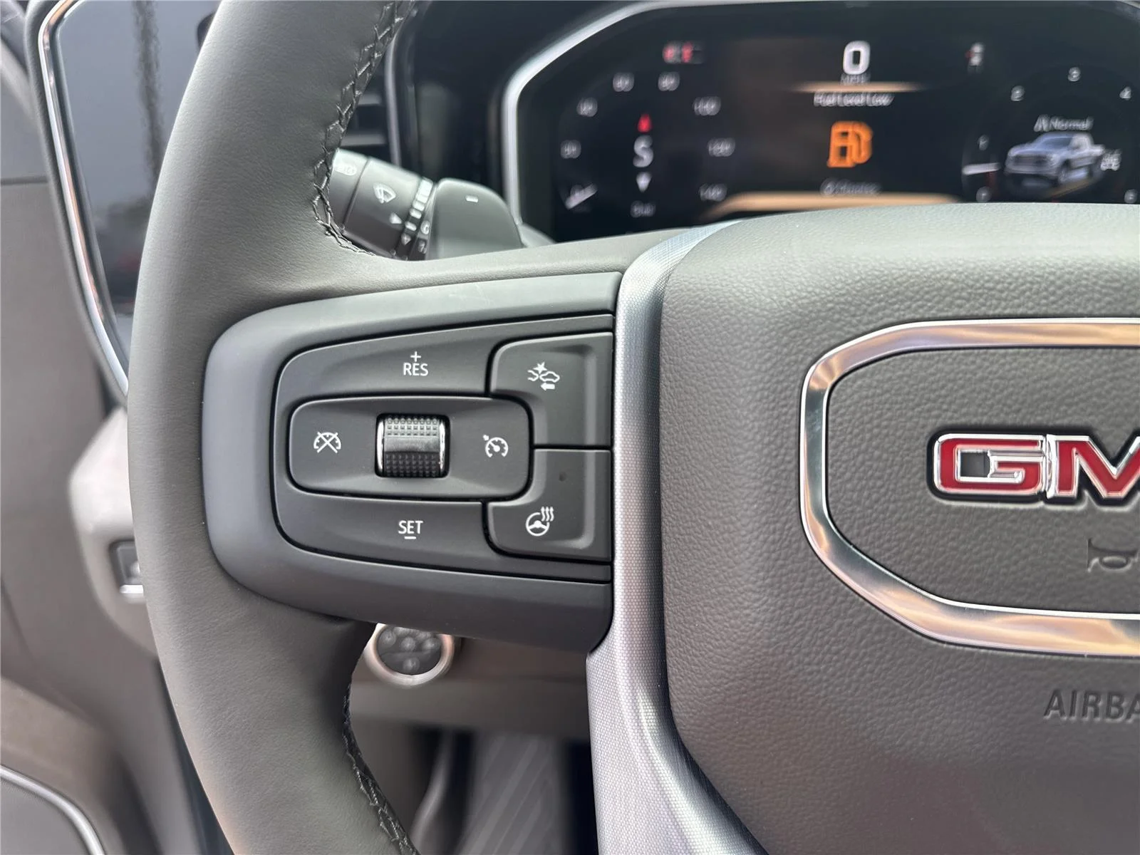 2026 GMC Sierra 1500 SLT - Photo 22