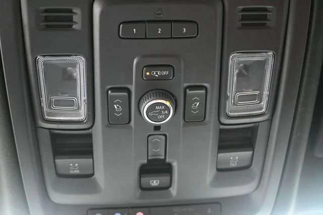 Used 2024 Sterling Metallic GMC Denali Ultimate image 22