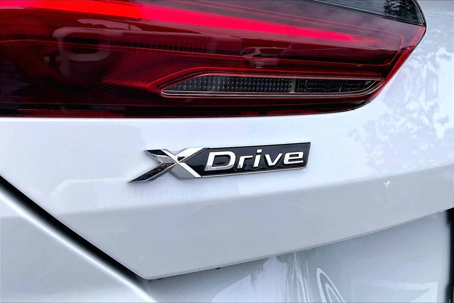 New 2026 Mineral White Metallic BMW 840i image 15