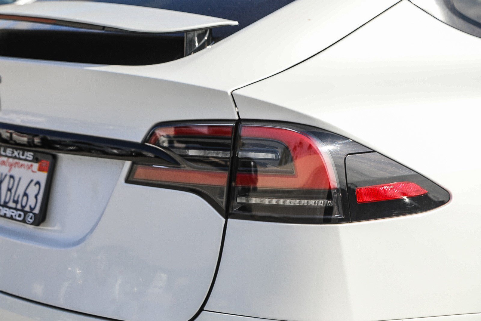 2023 Tesla Model X Long Range - Photo 8