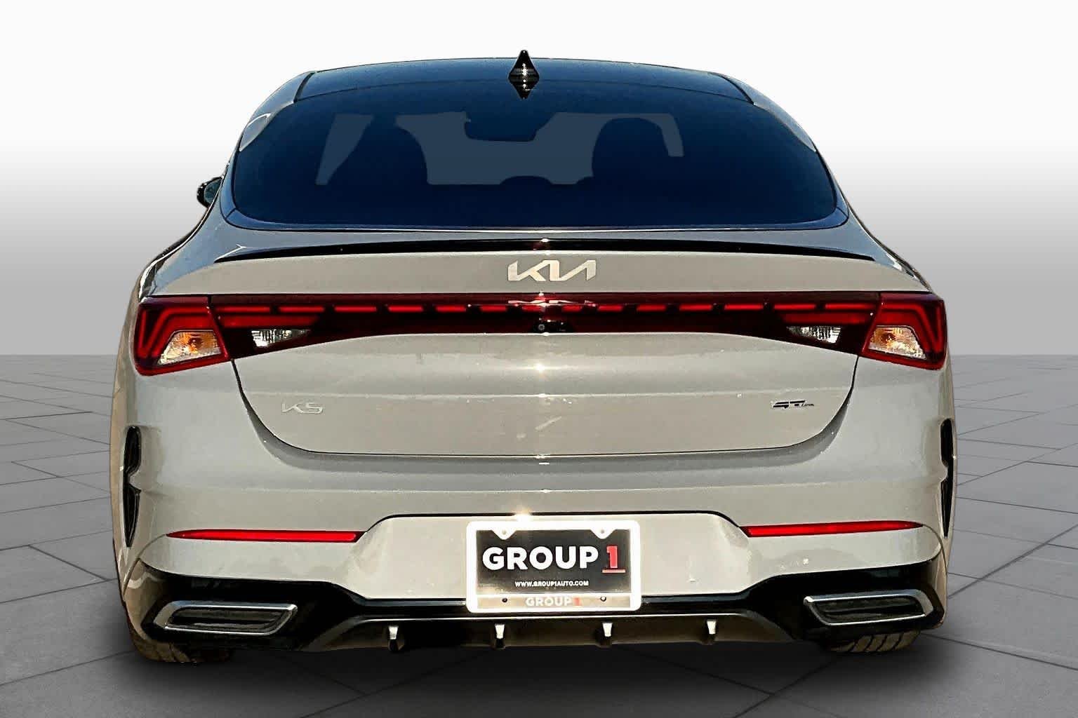 Used 2023 Wolf Gray Kia GT-Line image 5