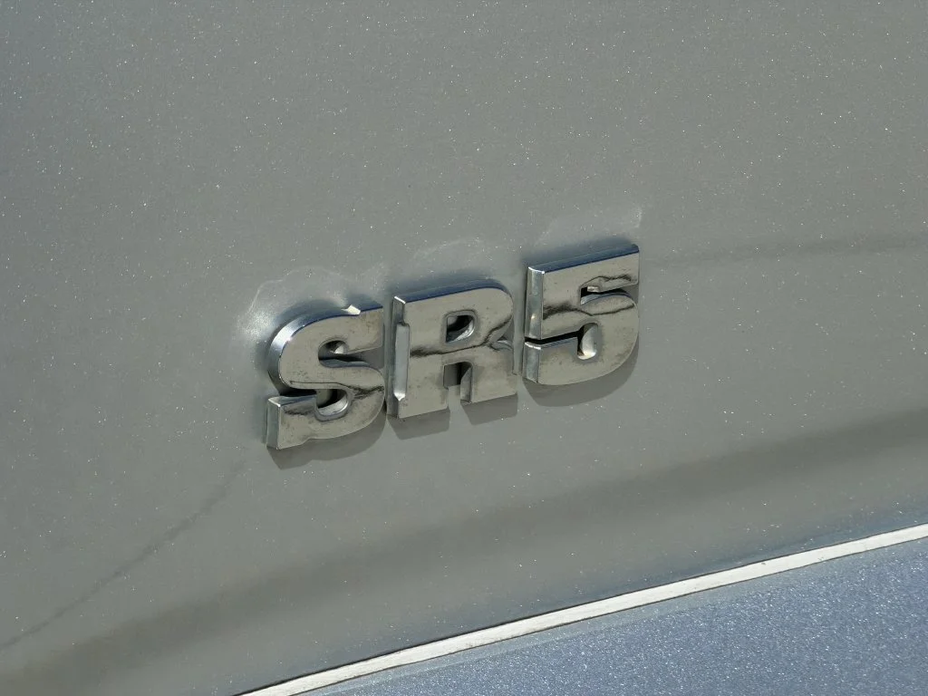 Used 2008 Silver Toyota SR5 image 9